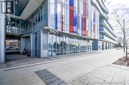 344 - 9471 Yonge Street, Richmond Hill, ON - Outdoor With Balcony