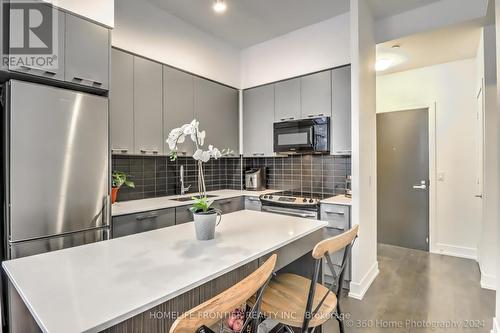 344 - 9471 Yonge Street, Richmond Hill, ON - Indoor Photo Showing Kitchen With Upgraded Kitchen
