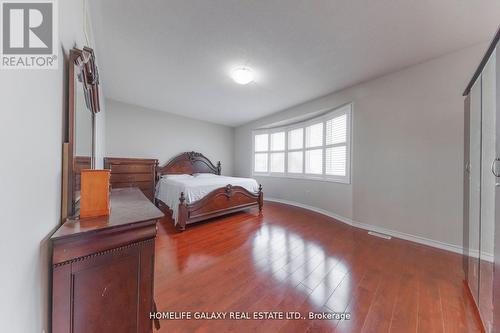 7 Clamerten Road, Whitchurch-Stouffville, ON - Indoor Photo Showing Bedroom