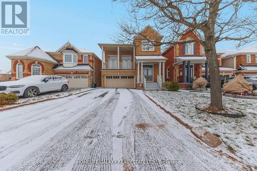 7 Clamerten Road, Whitchurch-Stouffville, ON - Outdoor With Facade
