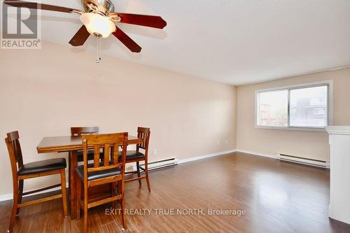 103 - 25 Meadow Lane, Barrie, ON - Indoor Photo Showing Dining Room