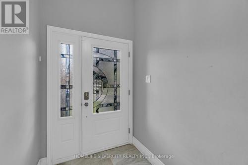 48 Maidstone Crescent, Brampton, ON - Indoor Photo Showing Other Room