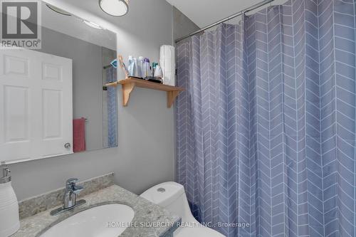 48 Maidstone Crescent, Brampton, ON - Indoor Photo Showing Bathroom
