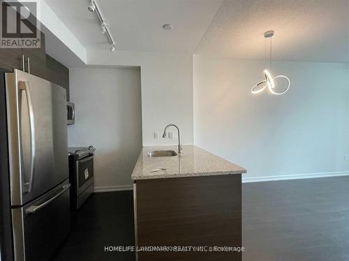 1205 - 70 Forest Manor Road, Toronto (Henry Farm), ON - Indoor Photo Showing Kitchen