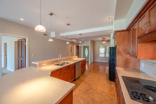 507-250 Marina Way, Penticton, BC - Indoor Photo Showing Kitchen With Double Sink