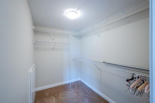 507-250 Marina Way, Penticton, BC - Indoor With Storage