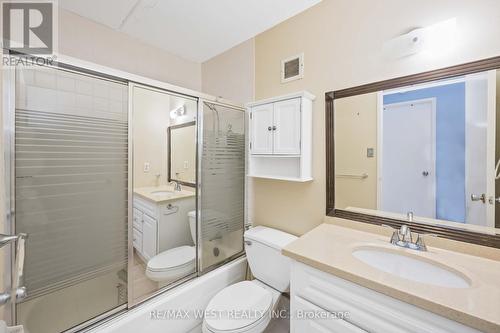 416 - 2 Glamorgan Avenue, Toronto, ON - Indoor Photo Showing Bathroom