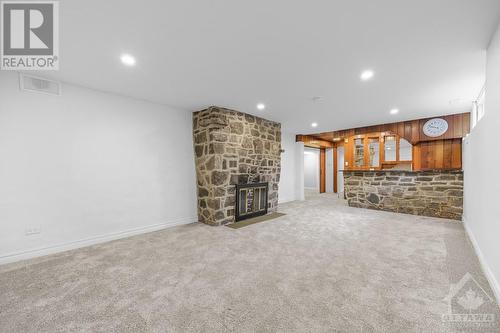 17 Rothwell Drive, Gloucester, ON - Indoor With Fireplace