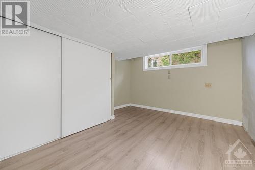 17 Rothwell Drive, Gloucester, ON - Indoor Photo Showing Other Room