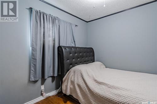 3549 33Rd Street W, Saskatoon, SK - Indoor Photo Showing Bedroom