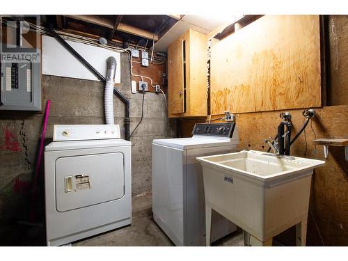 922 First Street W Lot# Lot 1, Revelstoke, BC - Indoor Photo Showing Laundry Room