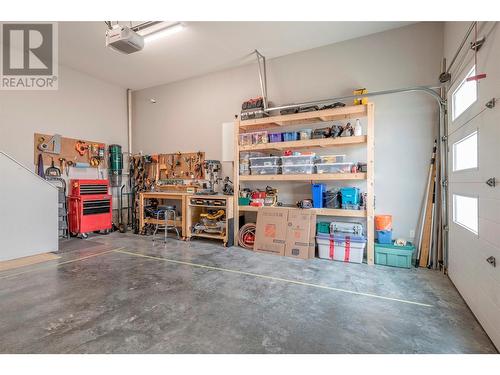 253 Kicking Horse Place, Vernon, BC - Indoor Photo Showing Garage