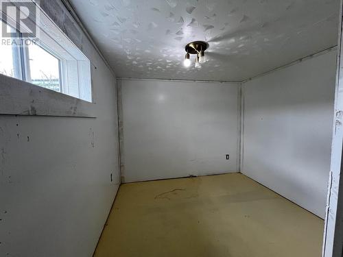 384 Mcmillian Avenue, Fraser Lake, BC - Indoor Photo Showing Garage