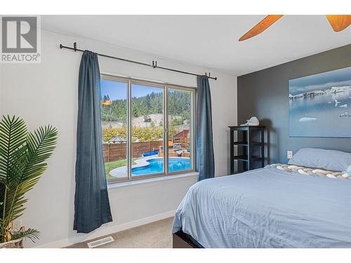 2570 Copper Ridge Way, West Kelowna, BC - Indoor Photo Showing Bedroom