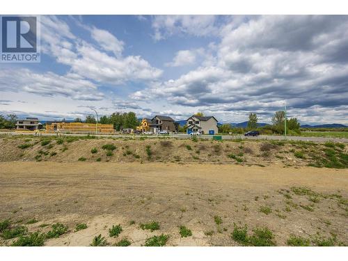 980 Bull Crescent Lot# 72, Kelowna, BC 