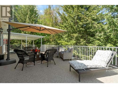 2631 Fairview Place, Blind Bay, BC - Outdoor With Deck Patio Veranda