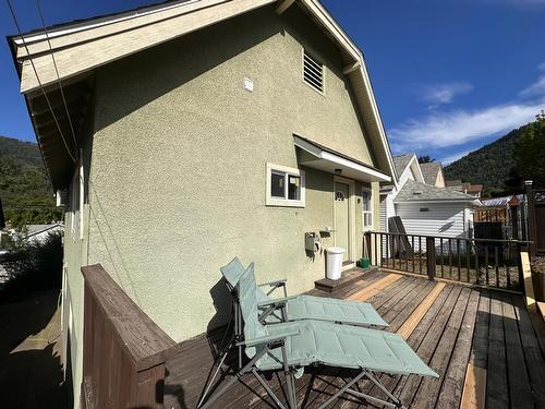1488 Third Avenue, Trail, BC - Outdoor With Deck Patio Veranda With Exterior