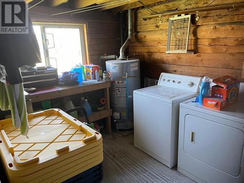 4645 Criss Creek Rd, Kamloops, BC - Indoor Photo Showing Laundry Room