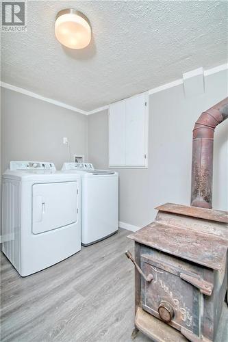 256 Hawthorne Drive, Riverview, NB - Indoor Photo Showing Laundry Room