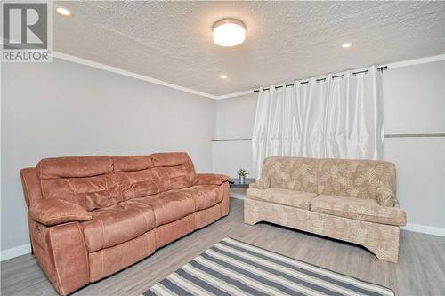 256 Hawthorne Drive, Riverview, NB - Indoor Photo Showing Living Room