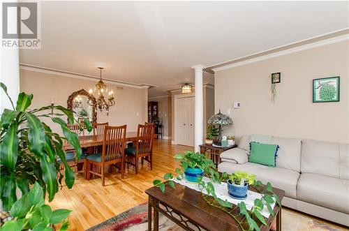 717 Royal Oaks Boulevard, Moncton, NB - Indoor Photo Showing Living Room