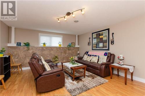 717 Royal Oaks Blvd, Moncton, NB - Indoor Photo Showing Living Room