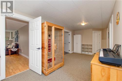 717 Royal Oaks Boulevard, Moncton, NB - Indoor