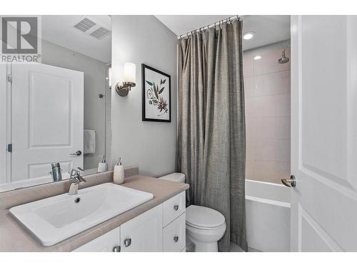 2490 Tuscany Drive Unit# 45, West Kelowna, BC - Indoor Photo Showing Bathroom
