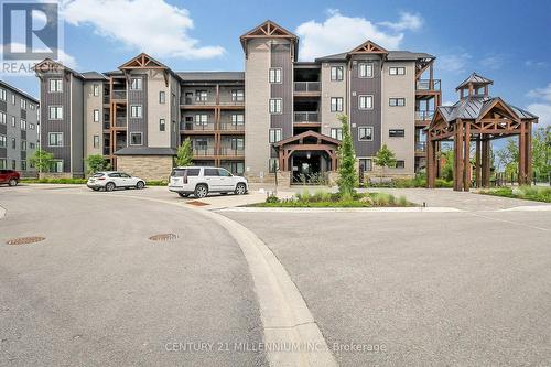 105 - 16 Beckwith Lane, Blue Mountains, ON - Outdoor With Balcony With Facade