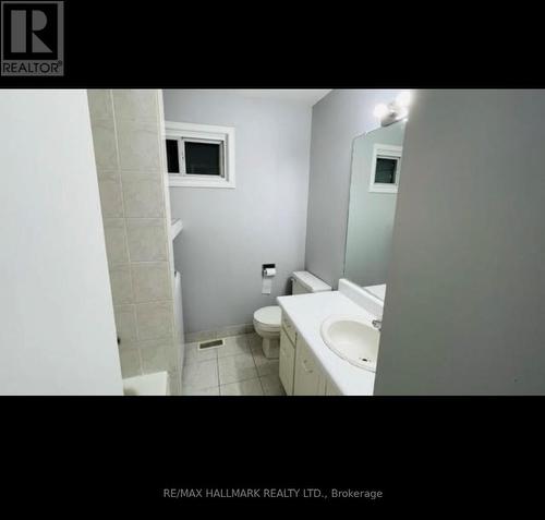 16 - 28 Rexdale Boulevard, Toronto, ON - Indoor Photo Showing Bathroom