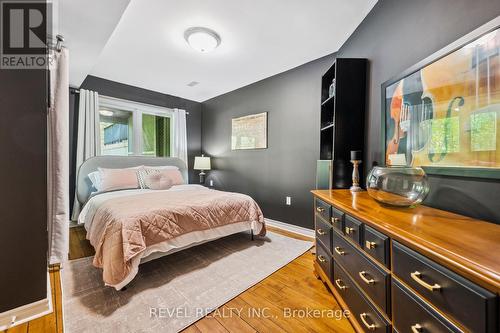 11485 First Line, Milton, ON - Indoor Photo Showing Bedroom