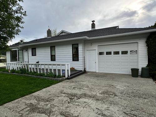 875 Kimberely Avenue N, Greenwood, BC - Outdoor