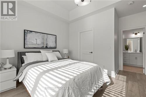 281 Klager Avenue, Pelham, ON - Indoor Photo Showing Bedroom