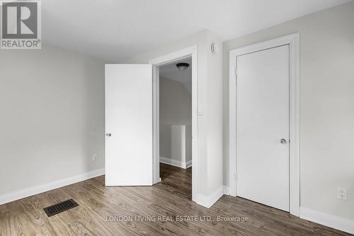 133 Empress Avenue, London, ON - Indoor Photo Showing Other Room