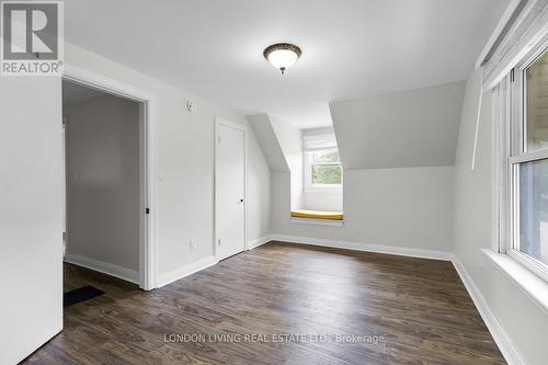 133 Empress Avenue, London, ON - Indoor Photo Showing Other Room