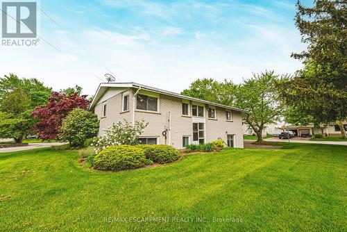 19 Dauphine Place, Welland, ON - Outdoor