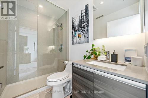 603 - 1238 Dundas Street E, Toronto, ON - Indoor Photo Showing Bathroom