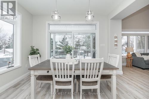 180 Tiny Beaches Road S, Tiny, ON - Indoor Photo Showing Dining Room