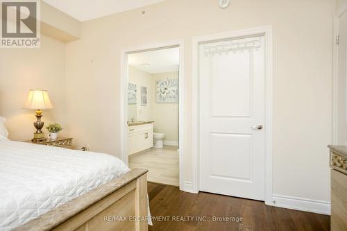101 - 640 Sauve Street, Milton, ON - Indoor Photo Showing Bedroom