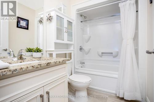 101 - 640 Sauve Street, Milton, ON - Indoor Photo Showing Bathroom