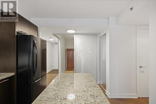 201 - 21 Nelson Street, Toronto, ON - Indoor