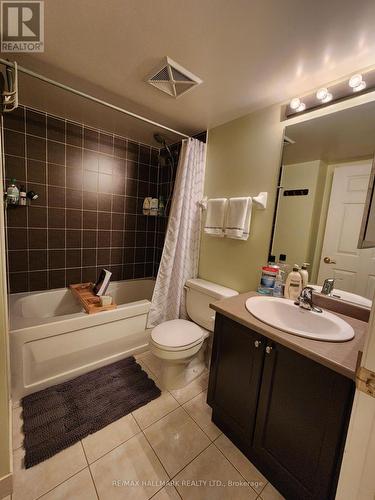 1505 - 51 Lower Simcoe Street, Toronto, ON - Indoor Photo Showing Bathroom