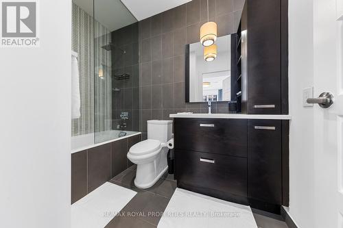 Ph24 - 560 Front Street W, Toronto, ON - Indoor Photo Showing Bathroom
