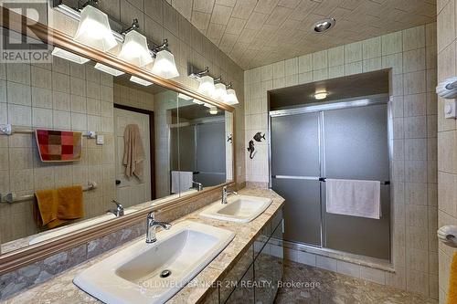 359 Aldred Drive, Scugog, ON - Indoor Photo Showing Bathroom