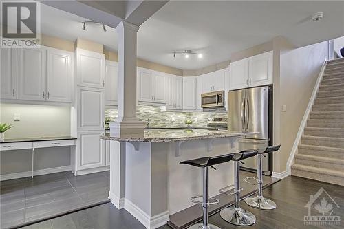 24 Sweetbay Circle, Stittsville, ON - Indoor Photo Showing Kitchen With Upgraded Kitchen