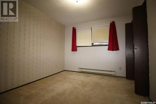 662 9Th Street W, Shaunavon, SK - Indoor Photo Showing Other Room