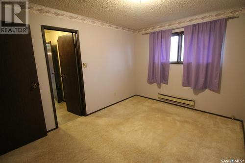 662 9Th Street W, Shaunavon, SK - Indoor Photo Showing Other Room