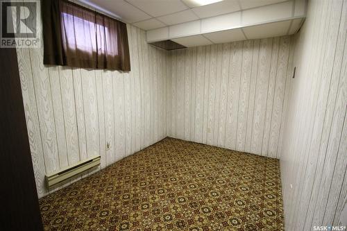 662 9Th Street W, Shaunavon, SK - Indoor Photo Showing Other Room
