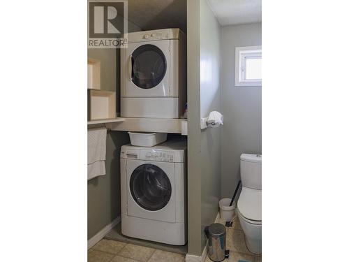 845 4Th Avenue, Mcbride, BC - Indoor Photo Showing Laundry Room