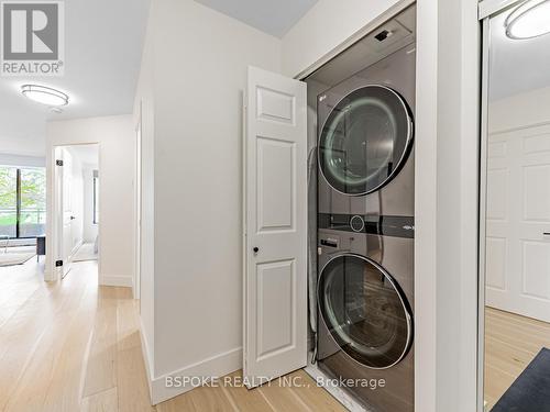 208 - 245 Davisville Avenue, Toronto, ON - Indoor Photo Showing Laundry Room